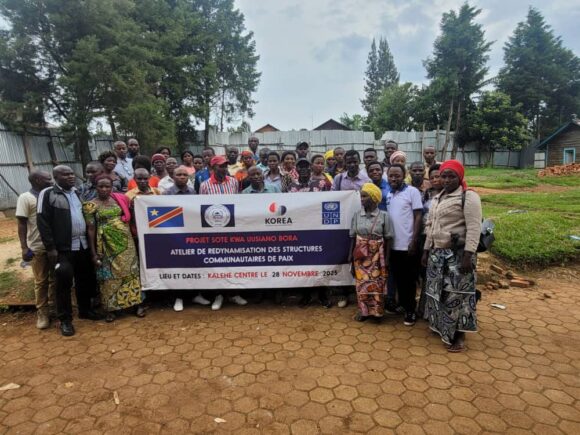 Renforcement des mécanismes communautaires à #Kalehe: l’APC restructure les structures communautaires de paix à Kalehe centre et #Minova